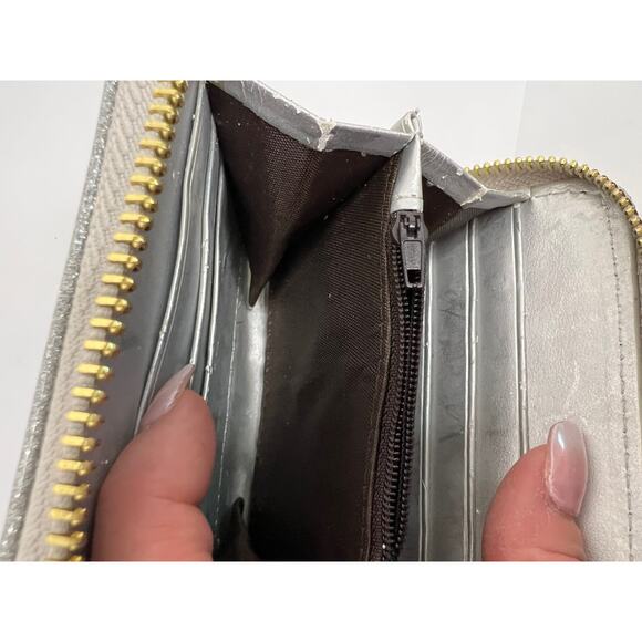 GLITTER 4 in Zipper Purse - Picture 10 of 10